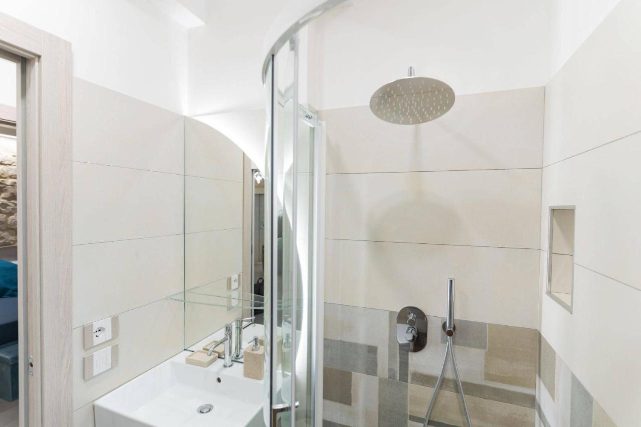 Lovely Modern Apartment Модіка Екстер'єр фото